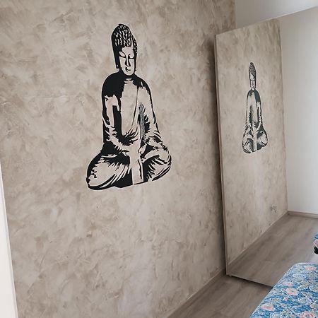 Angolo Di Liberta Apartment Bari Luaran gambar